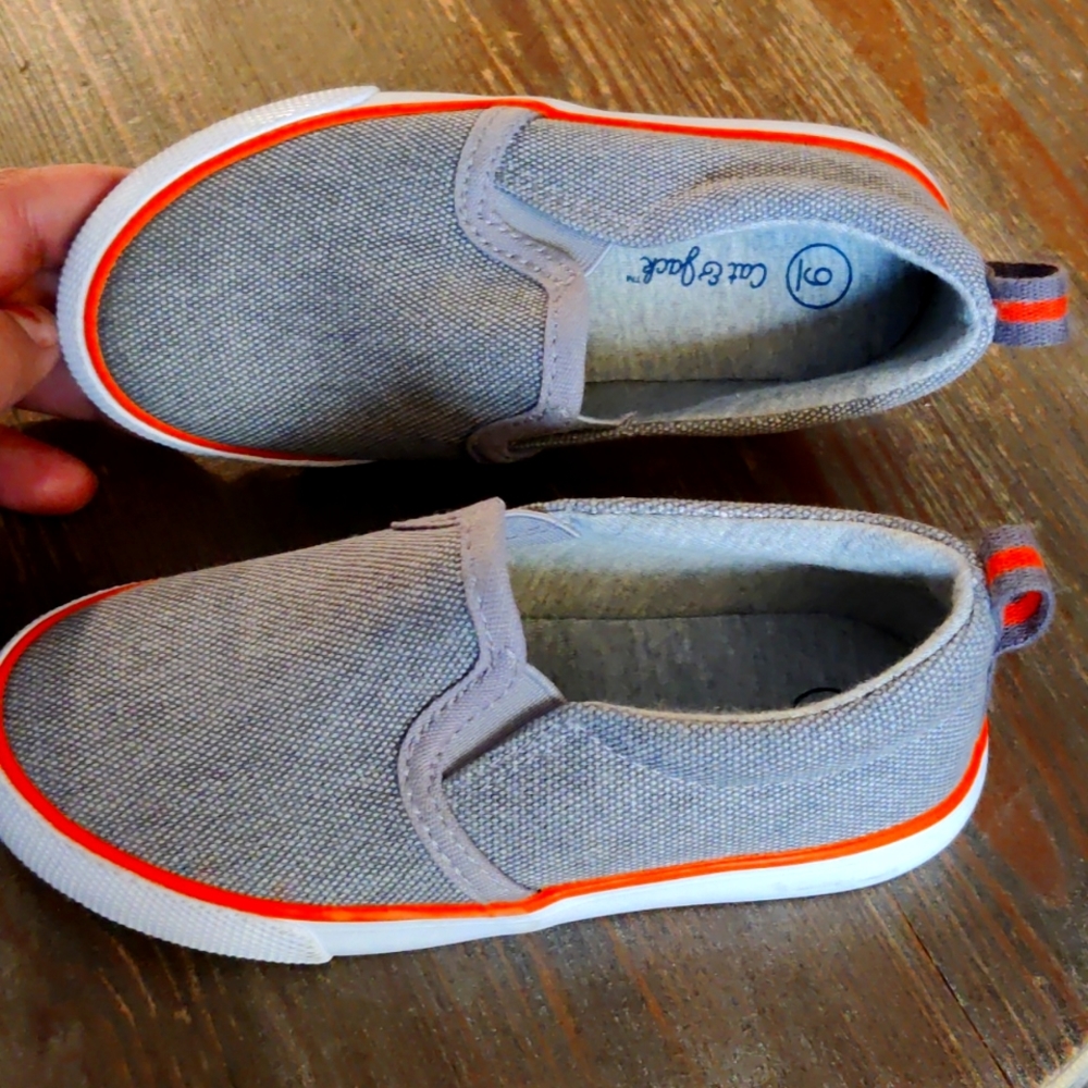 Cat & Jack toddler slip on shoe
